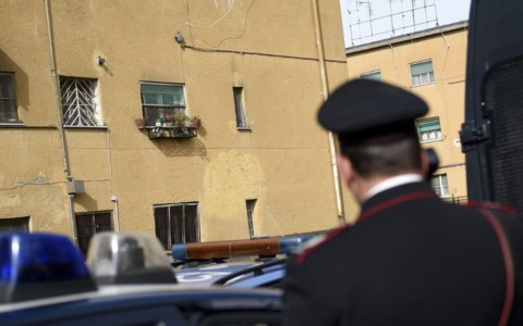 Polizza mai consegnata dopo il bonifico: 34enne denunciato a Carcare