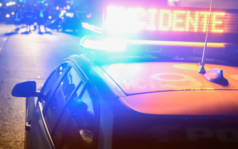 Un ferito nello scontro tra auto e moto a Savona